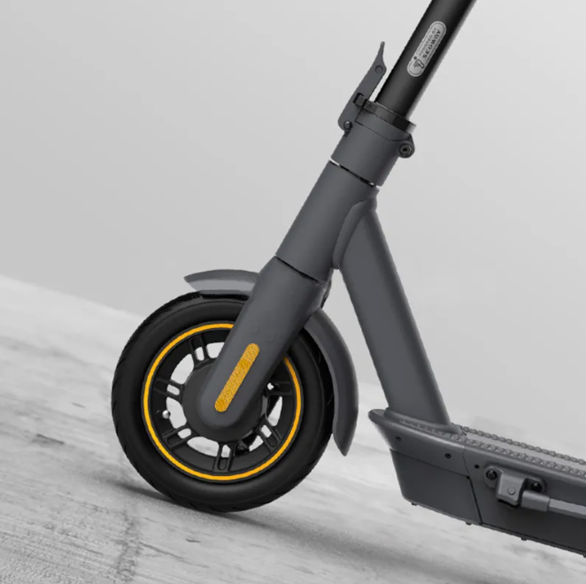 L-Max Foldable Electric Scooter – 350W | 36V 10.4Ah | 40KM Range